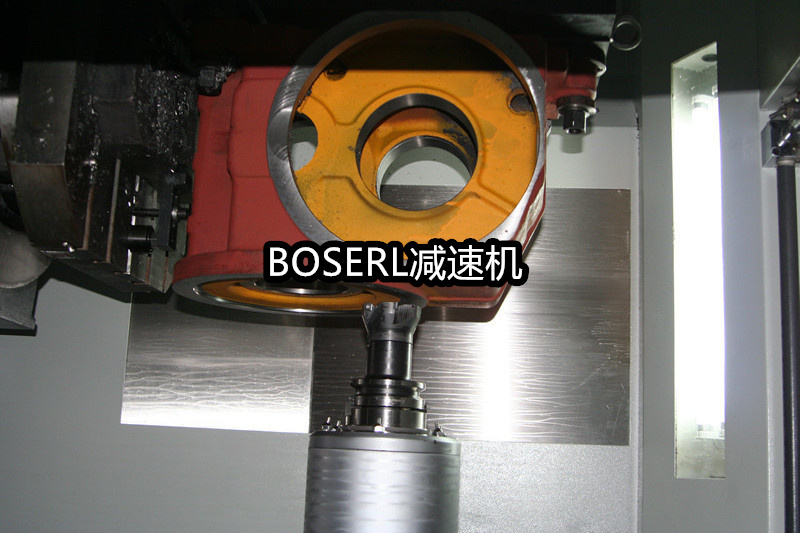 1666703102530696.jpg 齒輪減速電機(jī)一體機(jī)